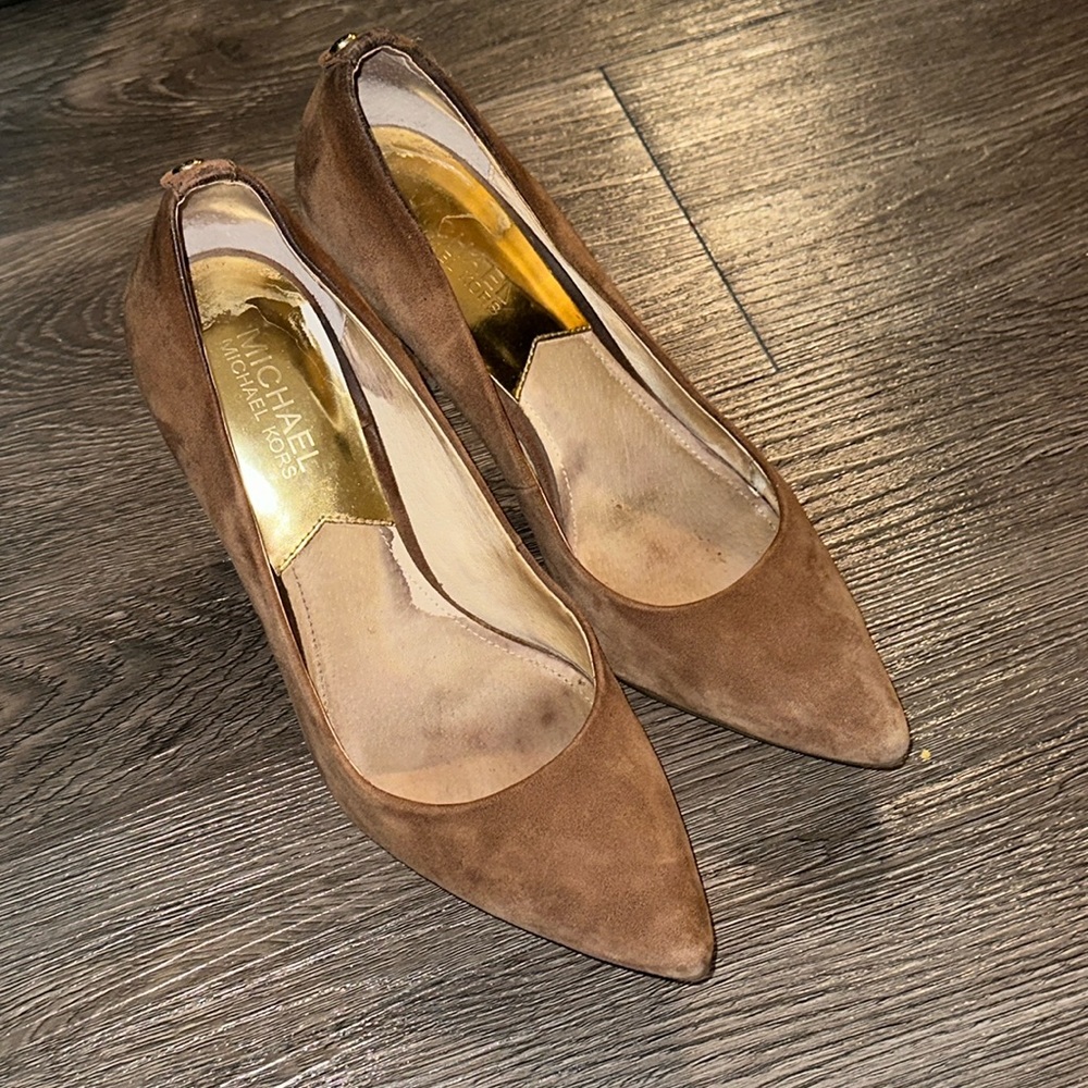Michael Kors Suede Heels Mocha